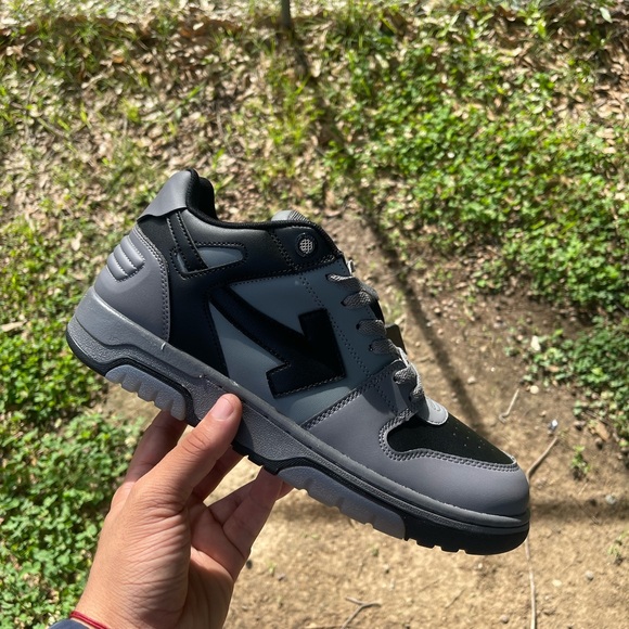 Off white out off office grey and black size 45